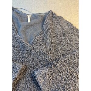 Free People V Neck Blue‎ Pullover Sweater Top Textured Knit Women's Size S